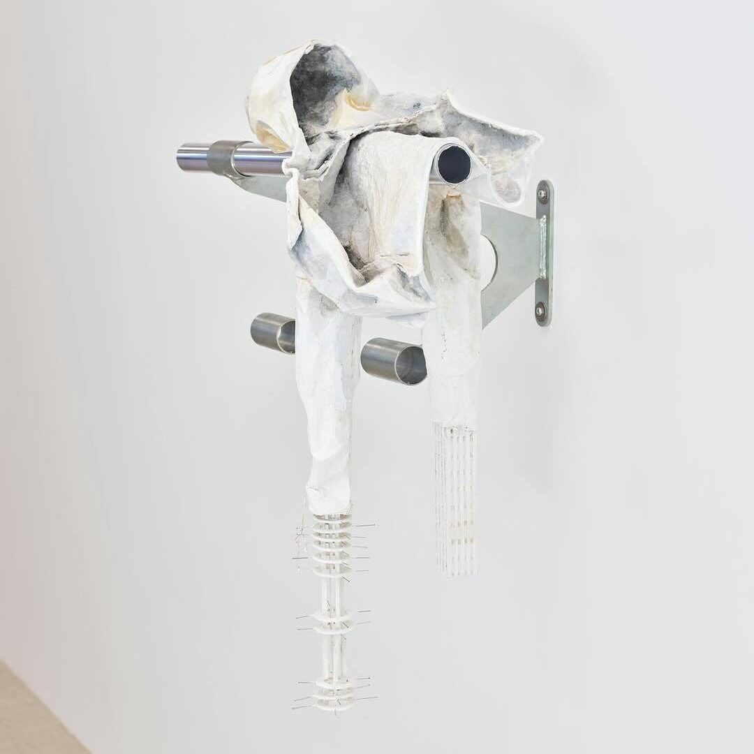 Christiane Blattmann - Submissive Sculpture - Damien & The Love Guru - 3